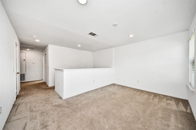 Building Photo - 14817 Ash Landing Dr