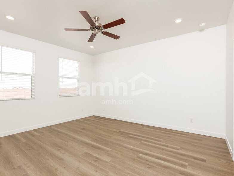 Building Photo - 12286 Thunder Creek Pky