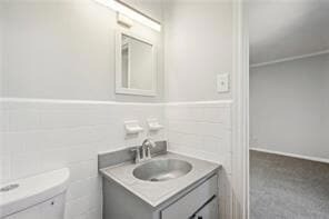 Building Photo - 5560 Kingsport Dr