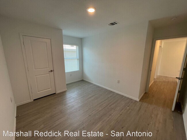 Building Photo - 4 br, 2 bath House - 10271 Asta Trail
