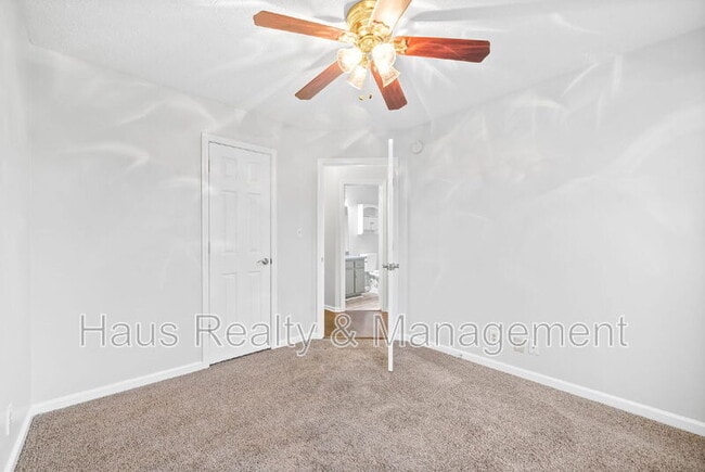 Building Photo - 3257 Veranda Cir