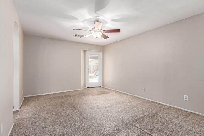 Building Photo - Single Level Pool Home Available Now
