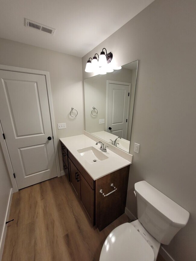 Building Photo - 4614 Alan Ln