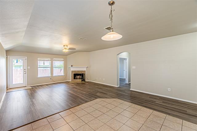 Building Photo - 3733 Vista Greens Dr