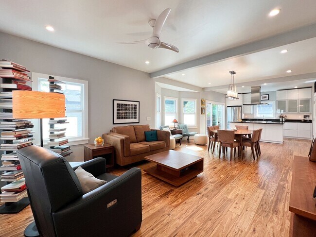 Building Photo - Fully Furnished Modern Home in the Desirable Alphabet Streets