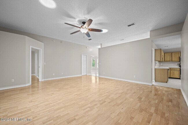 Building Photo - 4736 Kernan Mill Ln E