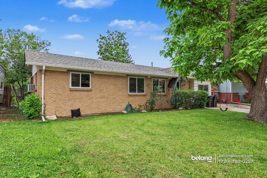 Building Photo - 5318 Flower Cir