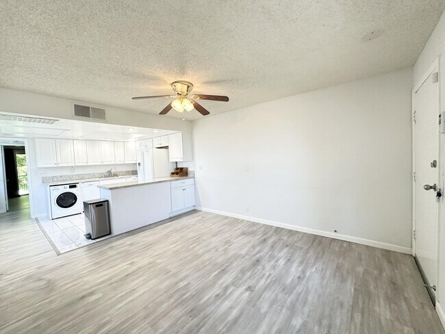 Building Photo - 64281 Spyglass Ave