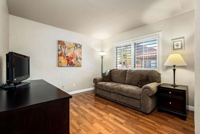 Building Photo - 55438 Firestone