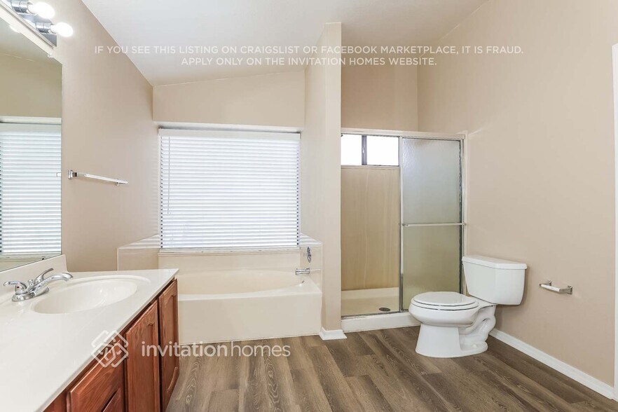 Building Photo - 11564 W Sage Dr