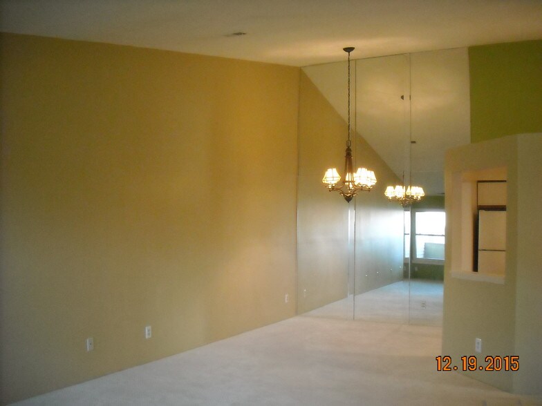 Building Photo - 19570 Northridge Dr