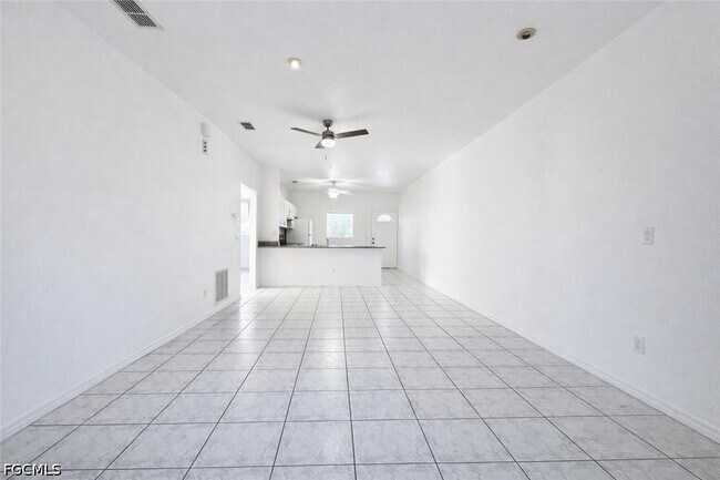 Building Photo - 1109 SW 48th Terrace