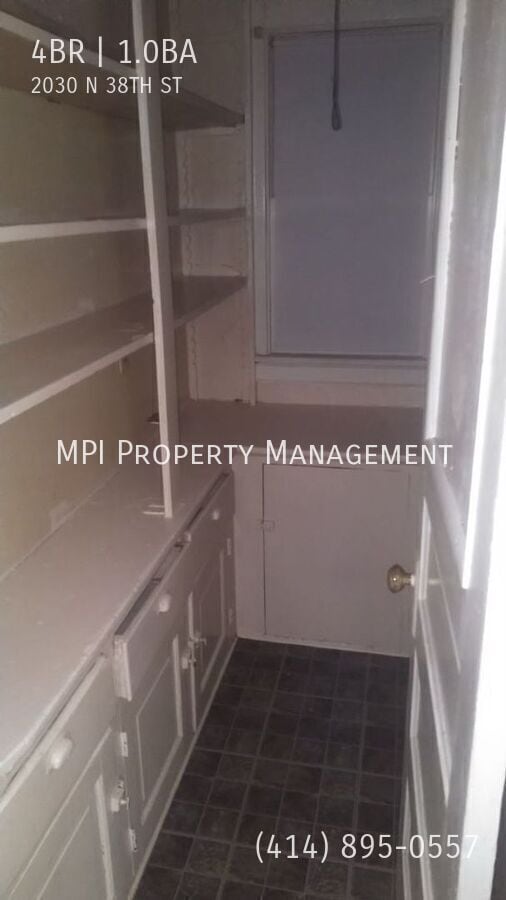 Building Photo - 2030 N 38th St