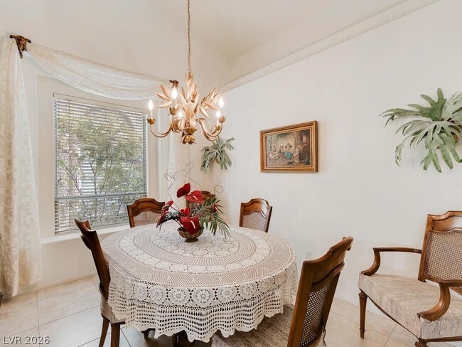 Building Photo - 3064 Emerald Wind St