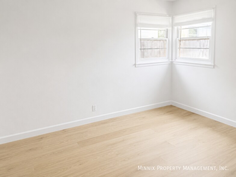 Building Photo - 2017 43rd St