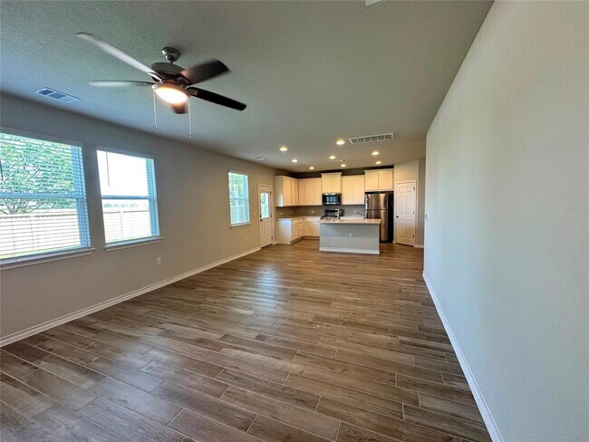 Building Photo - 1624 Caballo Blanco Rd