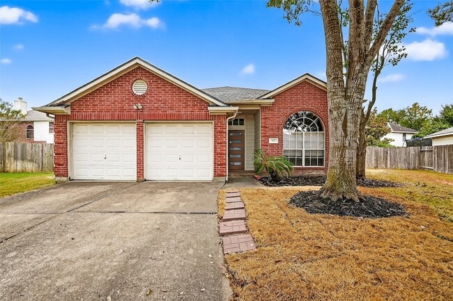 Primary Photo - 307 Roans Prairie Ln