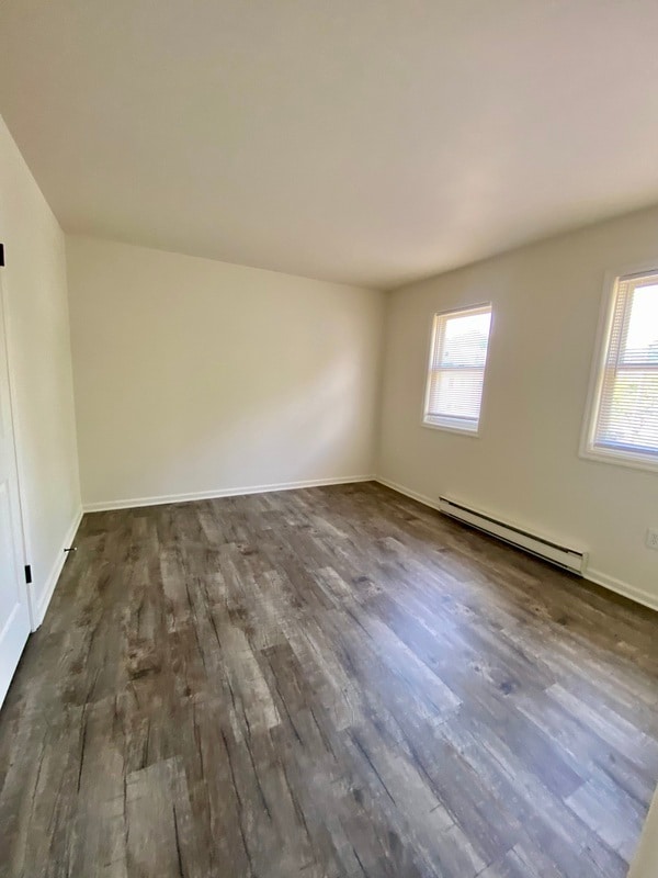Building Photo - 40 Pheasant Ln