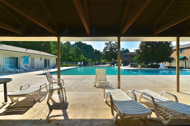 Building Photo - 3700 Bush River Rd