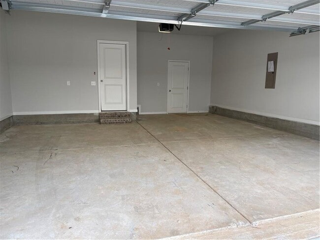 Building Photo - 2483 Scarlet Maple Alley