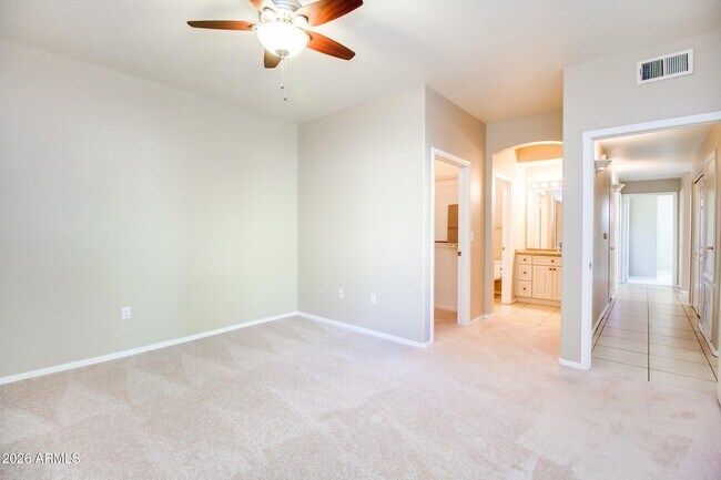 Building Photo - 5335 E Shea Blvd