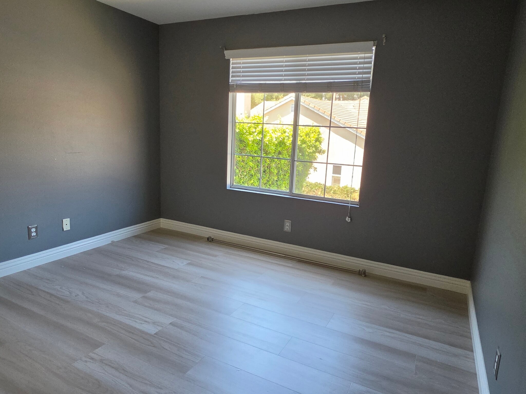 Building Photo - 5824 E Indigo Ct
