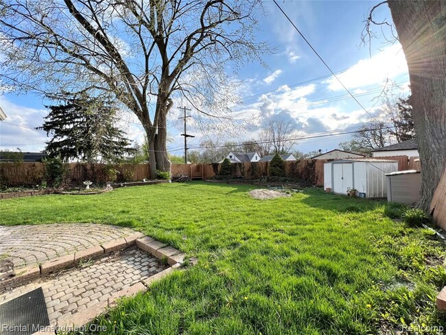 Building Photo - 7531 Inkster Rd