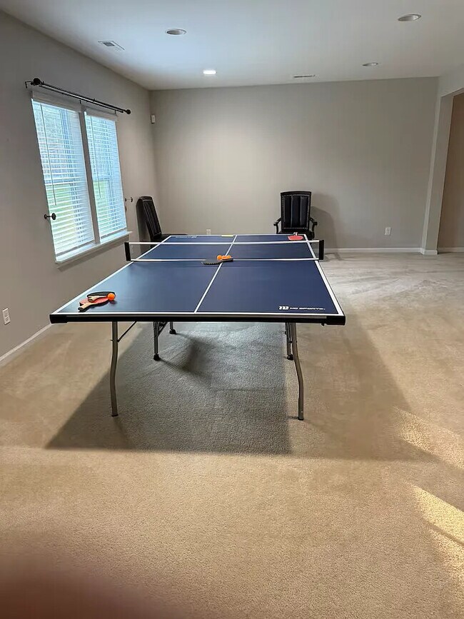 Building Photo - 7070 Founders Way