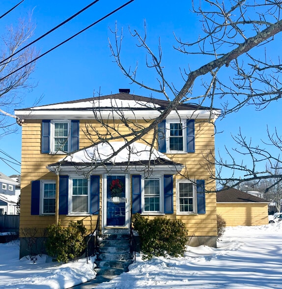 Front of rental property - 52 Old Fort Rd