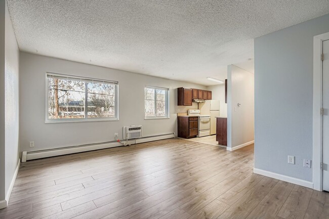 Building Photo - 2882 Eliot Cir