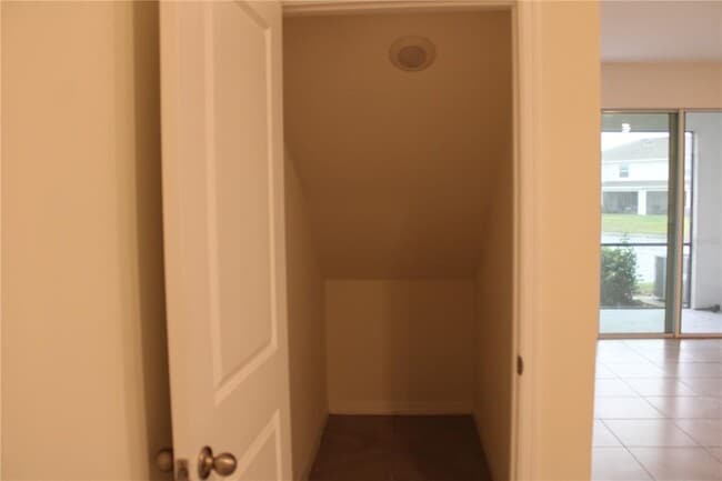 Building Photo - 17567 Crescent Moon Lp