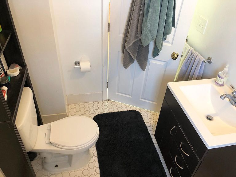 Building Photo - 787 Fairmont St NW