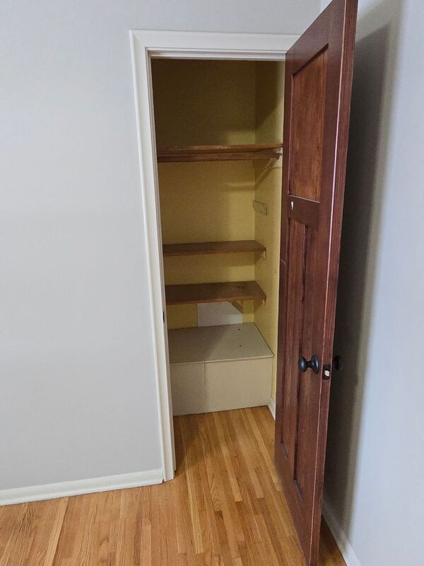 Building Photo - 5800 N Girard Ave