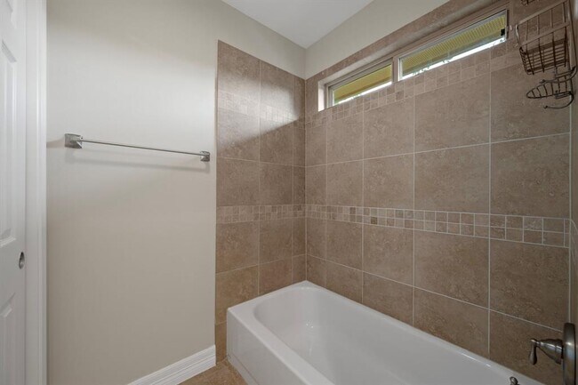 Building Photo - 5715 Misty Hill Cove