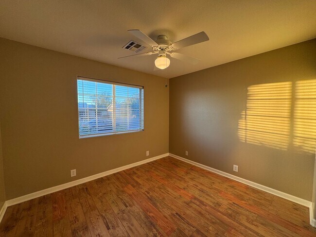 Building Photo - Nice home in Mohave Vista Estates