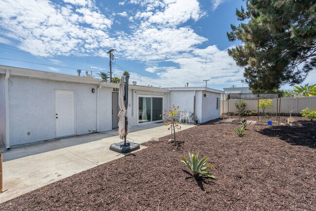 Building Photo - 4742 Seaford Pl