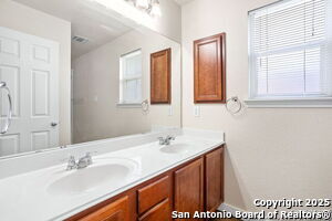 Building Photo - 8607 Cheyenne Bluff