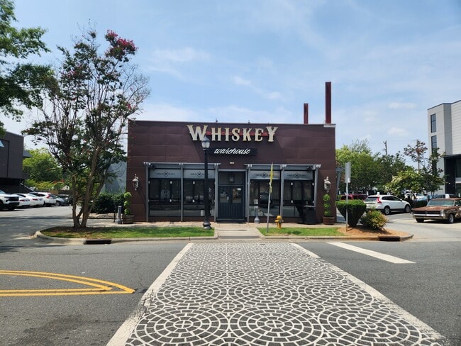 Building Photo - 1611 Central Ave