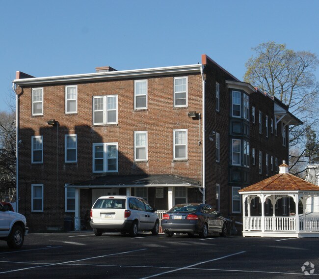 2003 N 3rd St 2003 N 3rd St Harrisburg PA 17102 Apartment Finder