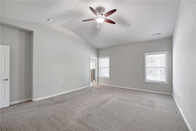 Building Photo - 5216 Apple Grove Rd NE