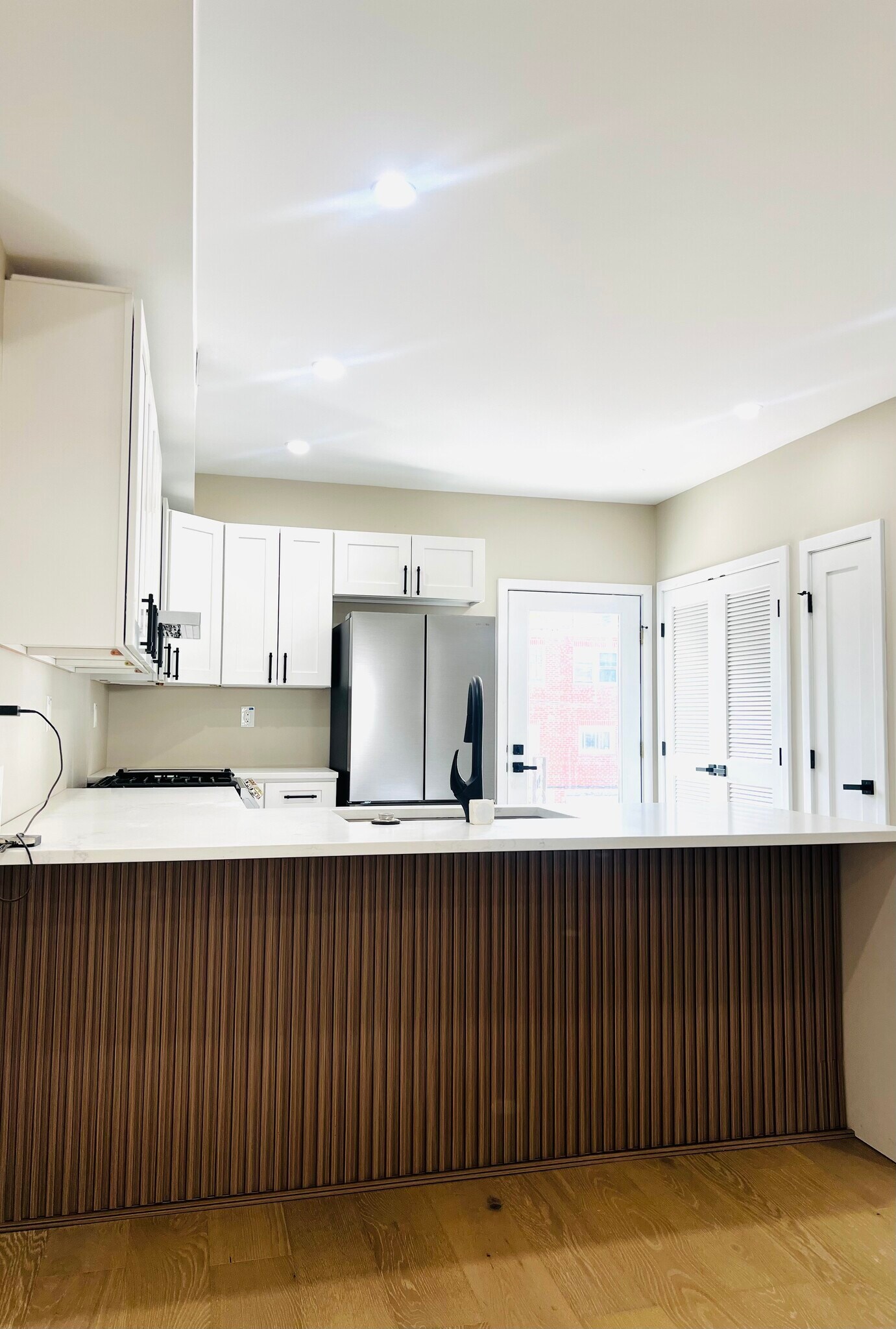 Building Photo - 5612 2nd Pl NW