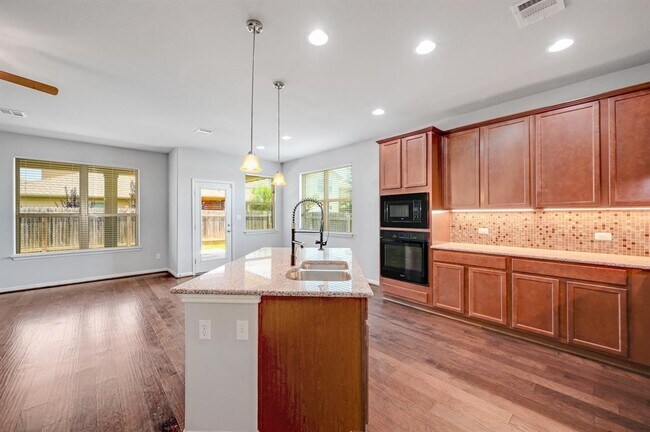 Building Photo - 176 Flannery Ln