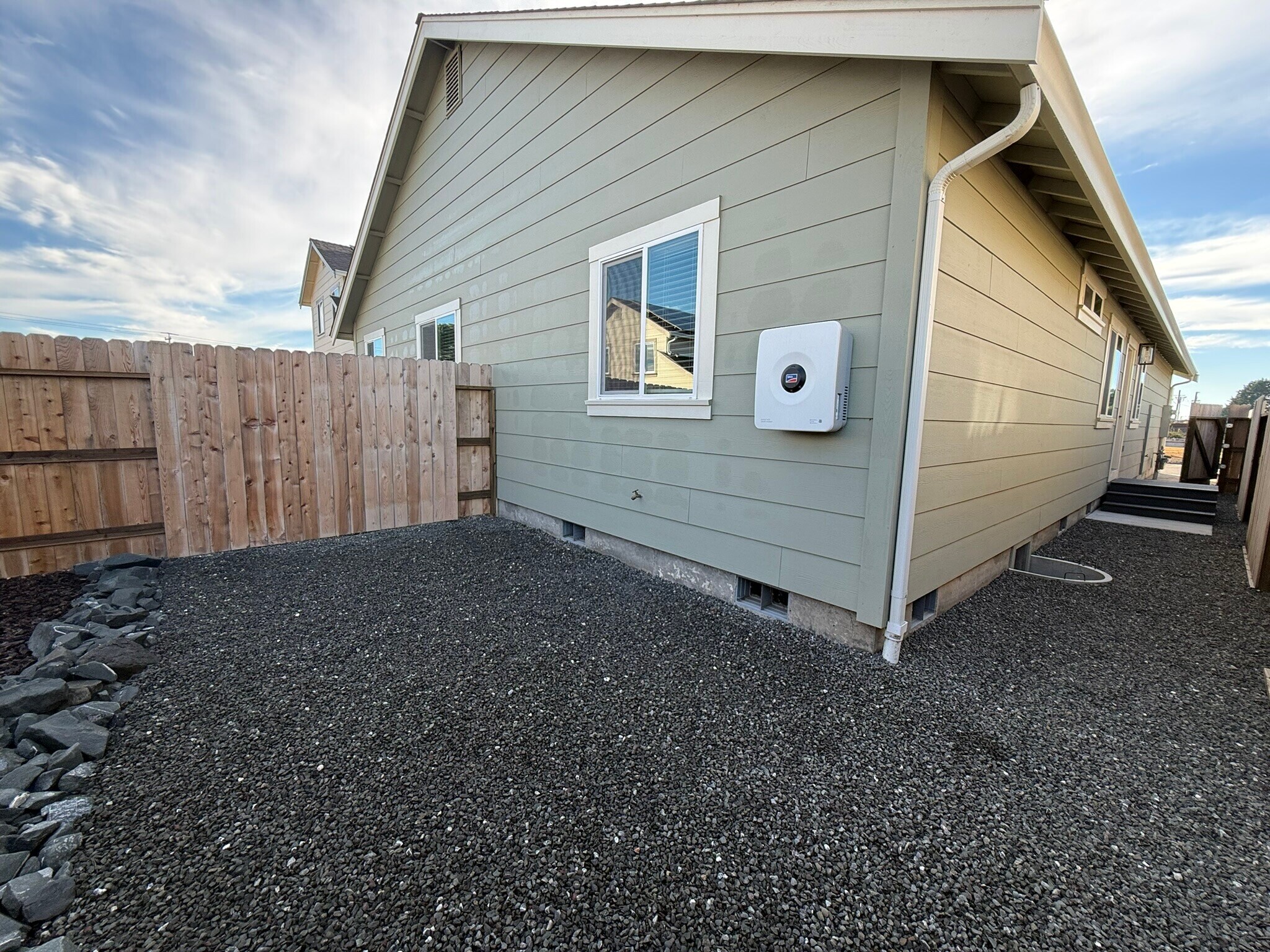 Building Photo - 1660 Ascent Pl