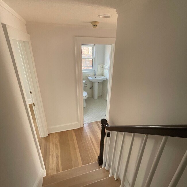 Building Photo - 0 Macdonough Place