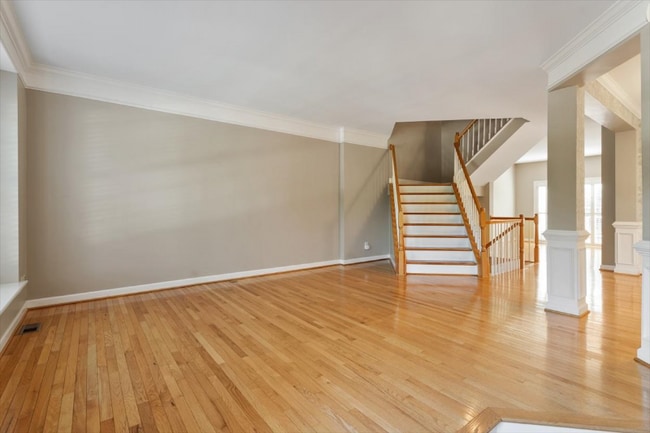 Building Photo - 900 Kirkeenan Cir