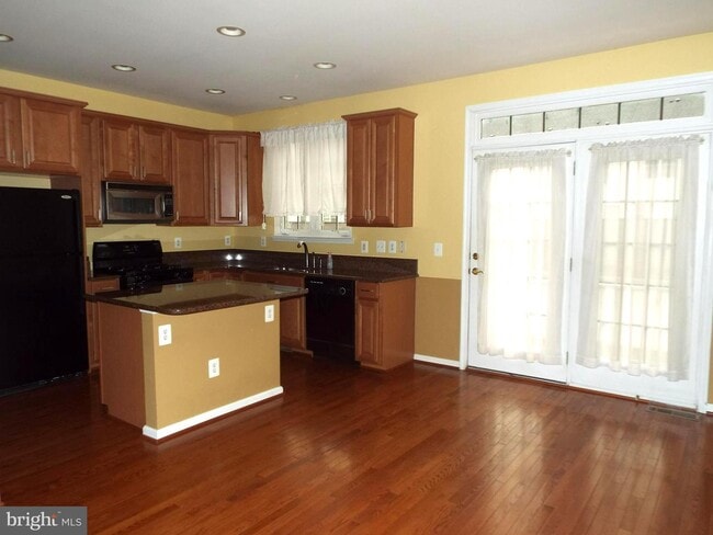 Building Photo - 22950 Rose Quartz Square