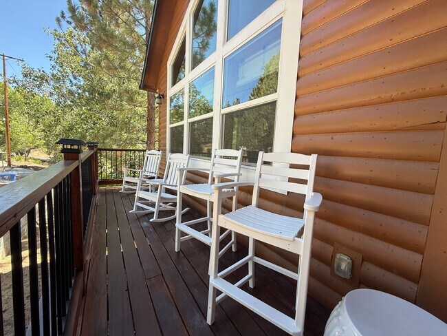 Building Photo - Stunning 4-Bedroom Home with Amazing Views, EV Charger & Solar in Big Bear!
