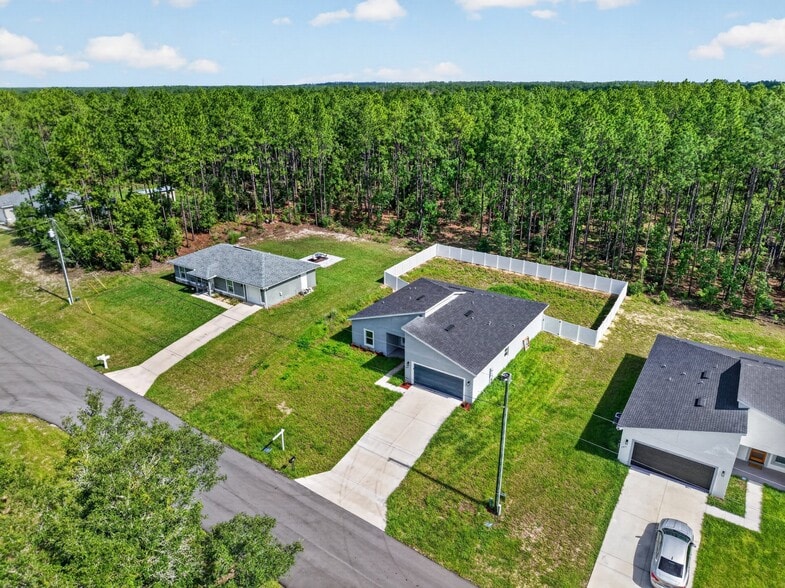 Building Photo - 7883 SW 138 Street Rd