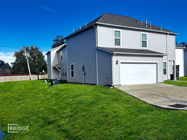 Building Photo - 81 Fern Ct