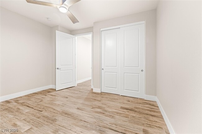 Building Photo - 4631 Amazing View St